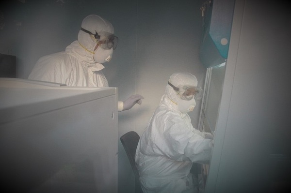 Detectan casos de Covid-19 en el Laboratorio Central