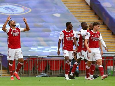 Un genial Aubameyang da el título de la FA Cup al Arsenal