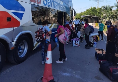 Ingresan 68 paraguayos provenientes de Argentina