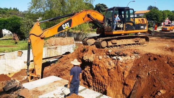 Iniciarán obras de alcantarillado sanitario y planta de tratamiento en Horqueta