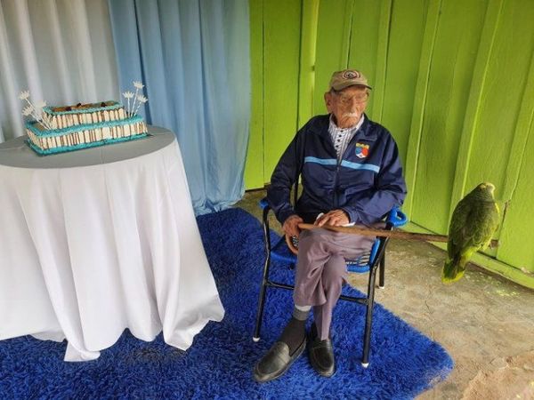 Único excombatiente de Loreto celebró sus 106 años