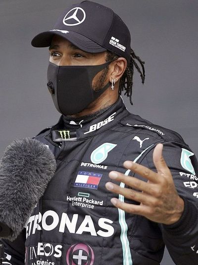 Hamilton, con trompo incluido, logra la “pole” - Automovilismo - ABC Color