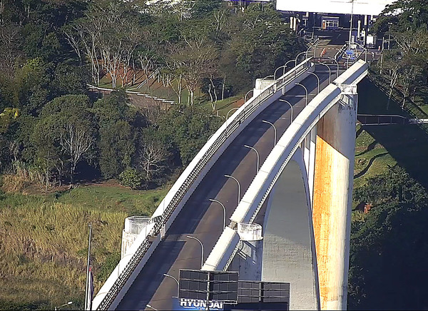 El Estado de Paraná y el Intendente de Foz ofrecerán ayuda y estructura para reabrir el puente
