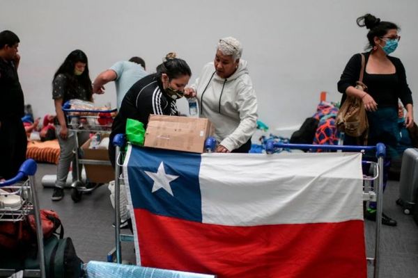 Chile registra 2.081 nuevos contagios y 75 muertes por COVID-19