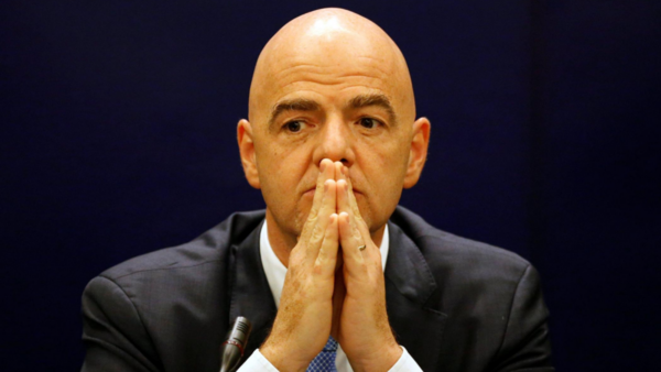Infantino seguirá siendo presidente de la FIFA durante investigación