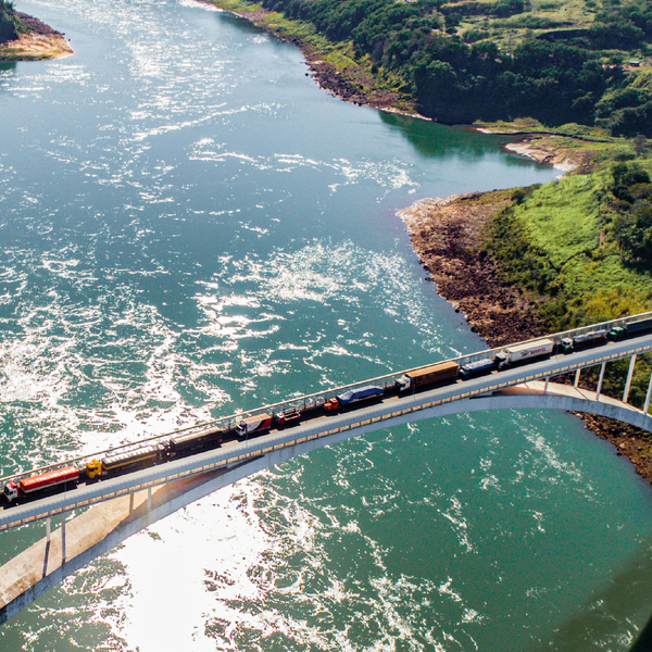 Intendente de Foz ofrece ayuda para reabrir al Puente de la Amistad - Noticde.com