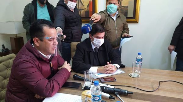 Gobernador de Guairá quiere derrocar a Friedmann, denuncia intendente - Nacionales - ABC Color