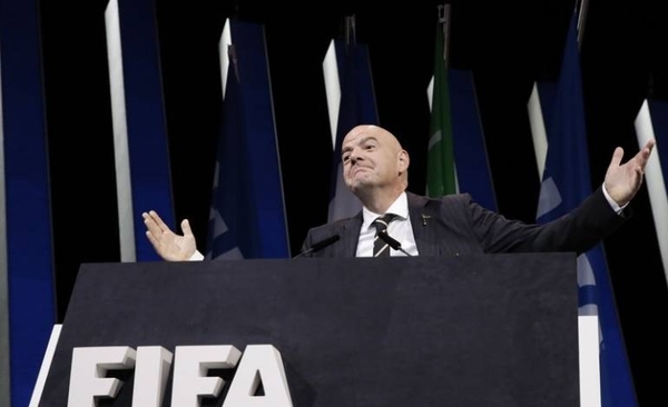 HOY / FIFA asegura que "no tiene nada que ocultar" y cooperará con la investigación