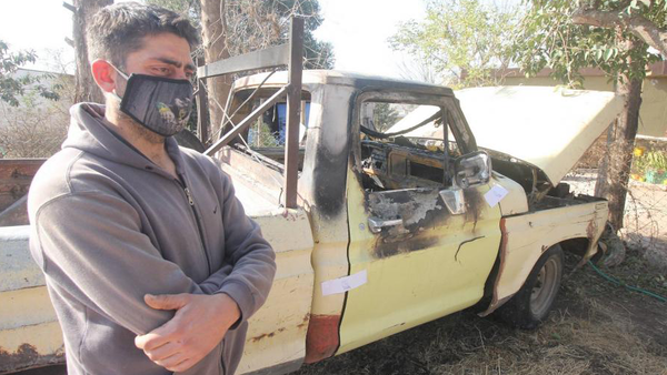 En Argentina: Le quemaron la camioneta a un fletero porque creían que tenía Covid-19