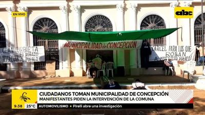 Ciudadanos toman la Municipalidad de Concepción - ABC Noticias - ABC Color