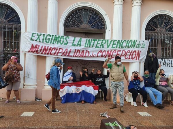 Ocupan acceso de comuna de Concepción y piden intervención