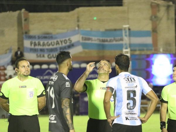 Duarte criticó la jugada de Otálvaro y el hecho con Leguizamón