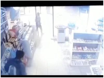 Agarran a hombre que mató de una puñalada en surtidor