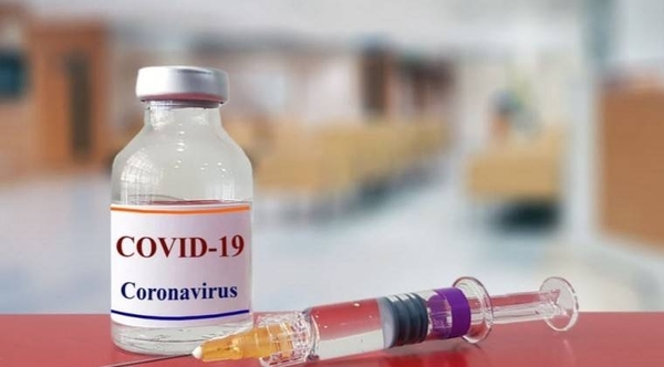 HOY / Entre la expectativa y el resultado final: vacuna contra el COVID-19 "no cambiará el mundo de inmediato"