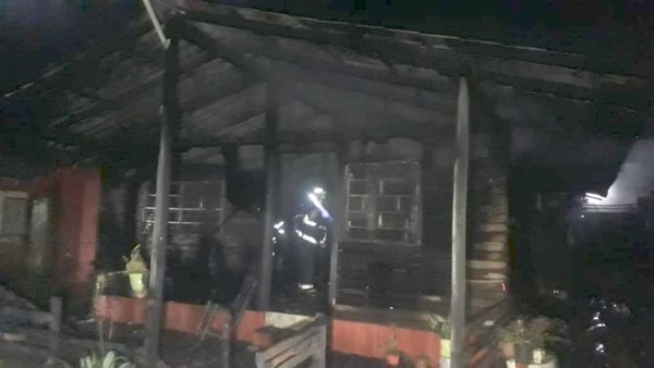 Metió tata a la casa de su ex, ¡con ella dentro! | Crónica