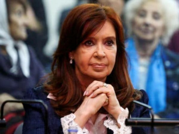 Reanudan juicio por supuesta corrupción contra Fernández