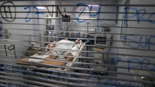 Más de la mitad de sobrevivientes al covid-19 experimentan desórdenes psiquiátricos, según un estudio - ADN Paraguayo