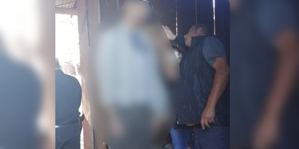 SUICIDIO EN ALTO VERÁ: HOMBRE FUE HALLADO COLGADO AL TECHO DE SU VIVIENDA.
