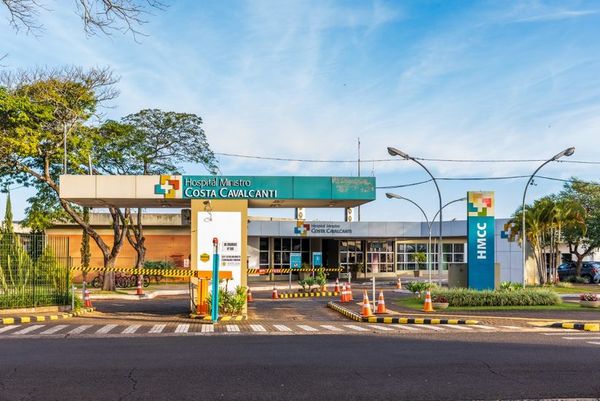 Itaipu ayudo a montar MODERNO LABORATORIO para el COVID19 en Foz y aquí..?
