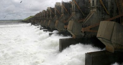 Yacyretá: la generación de energía creció 12,26% en comparación con junio