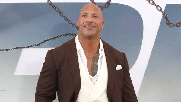 HOY / Dwayne 'The Rock' Johnson compra la liga XFL por 15 millones de dólares