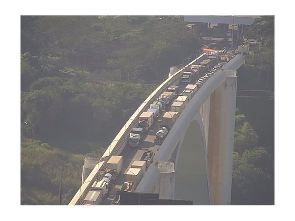 En Brasil ya hablan de reabrir el puente de la Amistad