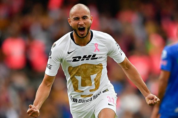 Pumas se hace puntero con Carlos González, y Monterrey cae con Celso Ortiz