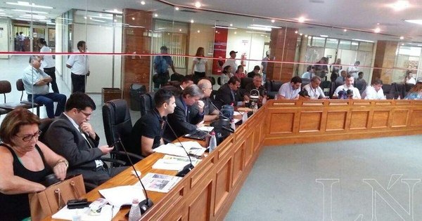 Confirman un caso positivo de COVID-19 en la Junta Municipal de Asunción