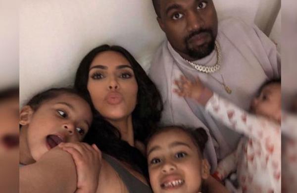 Kanye West regresa con su familia y se van todos juntos de vacaciones - C9N