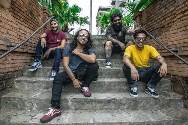 Dos décadas de puro rock con acento guaraní