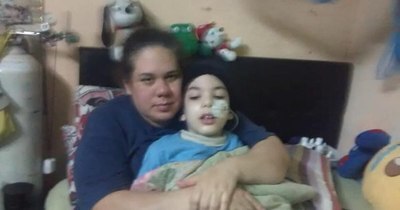 Cambachivache de salud: madre pide ayuda para su hijo enfermo