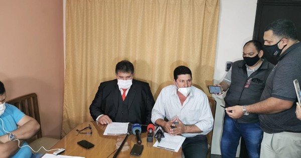 Dirigentes colorados critican a senadores que se oponen a intervención de municipalidades