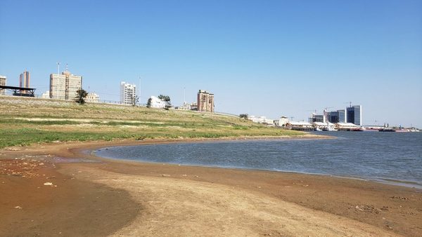 Bajada del río Paraguay pone en jaque al ecosistema