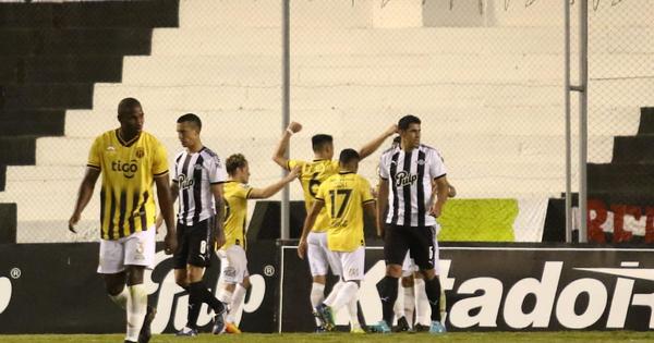 Tribunal Disciplinario sancionó a 3 jugadores y un integrante de cuerpo técnico