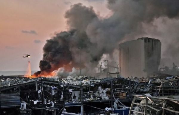 Unas 2.750 toneladas de nitrato de amonio causaron explosiones en puerto de Beirut