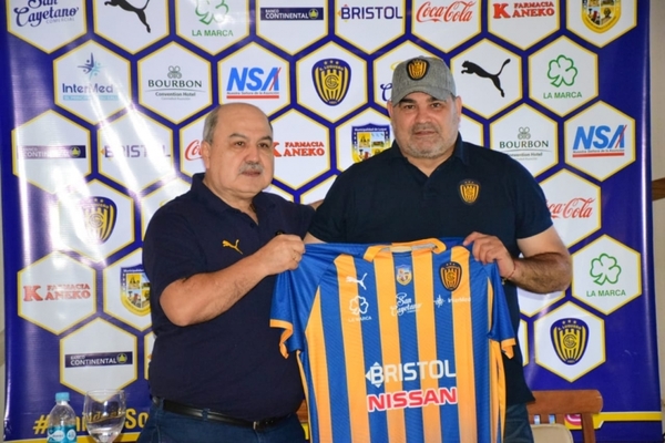 Chilavert colabora con la nueva imagen del Feliciano Cáceres