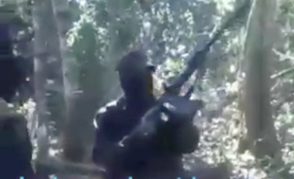 “Justicieros” armados dan cháke a malevos | Crónica
