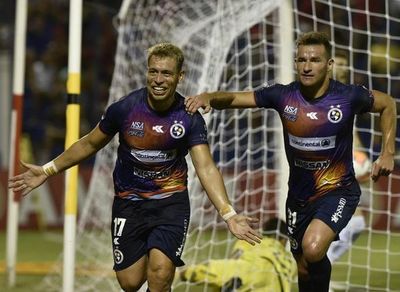 Sol de América y 12 de Octubre regularizan en busca del primer triunfo - Fútbol - ABC Color