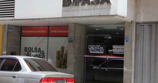 Bolsa local registra a julio nuevo récord