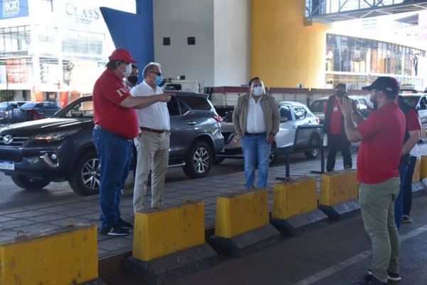 Intendentes se oponen a cargar con responsabilidad de elaborar lista para subsidio de la SEN