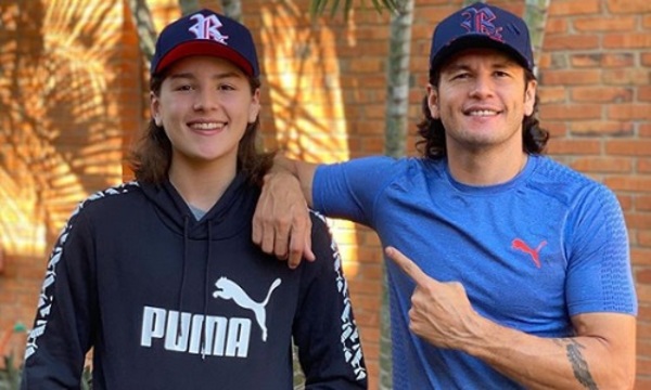 Critican al hijo Nelson Haedo y su papá lo defiende en redes