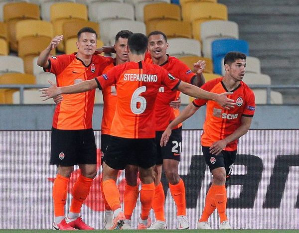 Shakhtar avanza a los cuartos de la Europa League - Fútbol - ABC Color