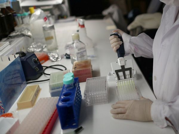 Laboratorio de Senacsa cierra por casos positivos de Covid-19