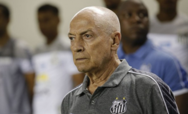 HOY / No duró mucho y se va del Santos