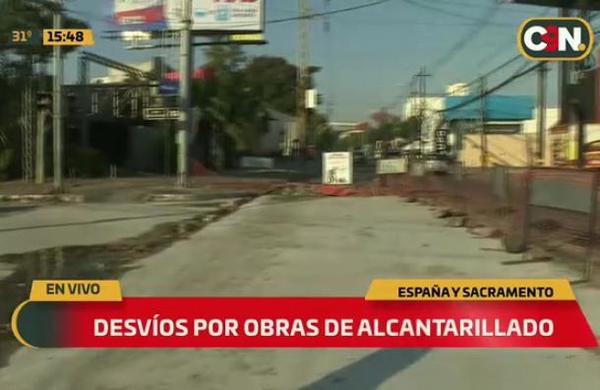 Avenida España y Sacramento: Desvíos por obras de alcantarillado - C9N