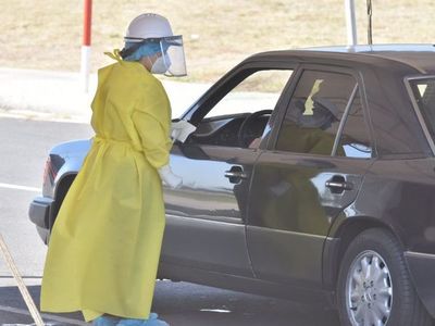 Covid-19: Salud informa sobre dos nuevas muertes y 208 contagios más