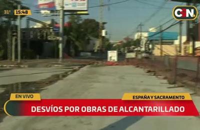 Avenida España y Sacramento: Desvíos por obras de alcantarillado - C9N