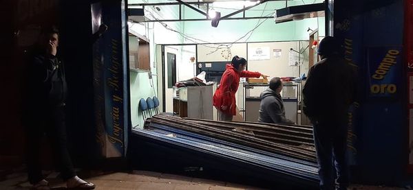 Organizan rifa a favor de la joyería saqueada - ABC en el Este - ABC Color
