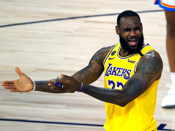 Thunder sorprender a los Lakers