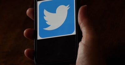 Facebook y Twitter castigan cuentas de Trump por violar reglas de desinformación